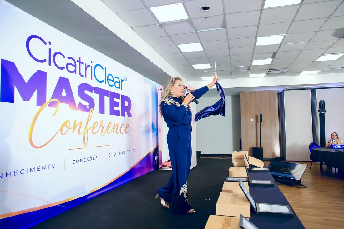 Revelação oficial do VisaFlex no palco do Master Conference